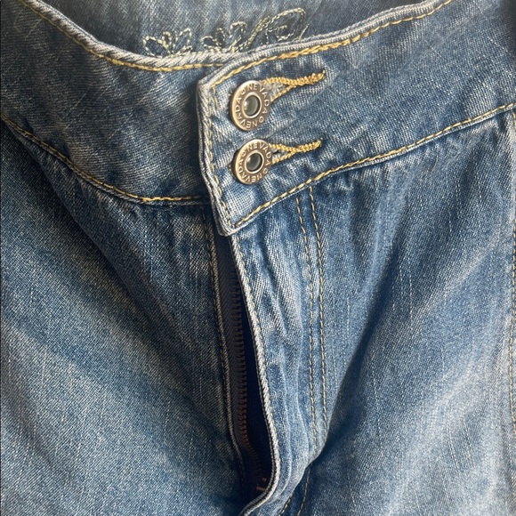 Nevada  Blue Denim Women's Jean Shorts Size 18W - Picture 3 of 5